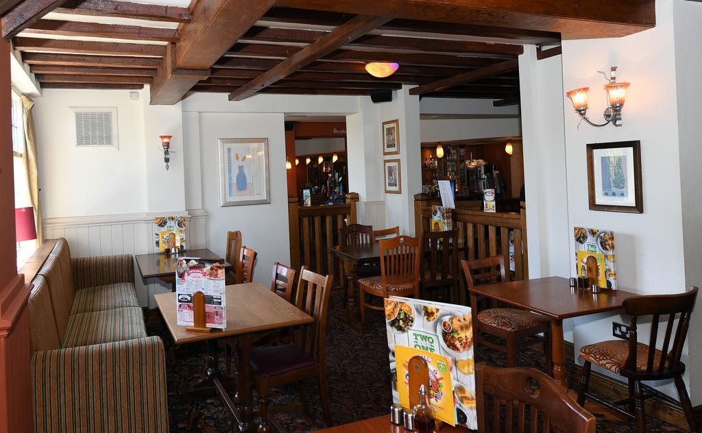 Crown, Droitwich By Marston'S Inns Exterior photo